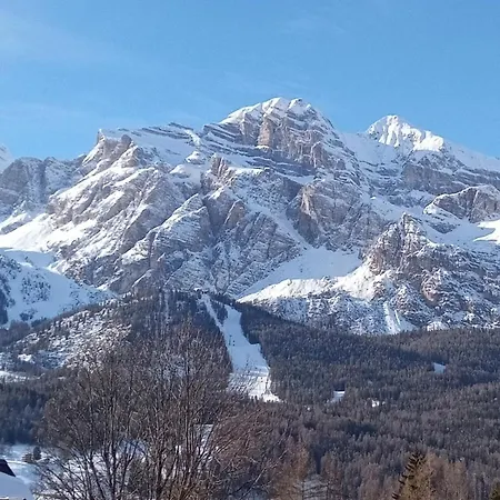 Appartement Panorama Mozzafiato à Cortina dʼAmpezzo Extérieur photo